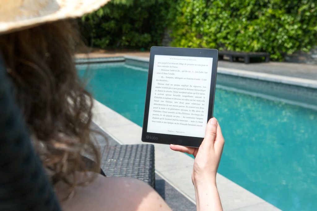 Relaxed setting while learning proofreading and transcription skills